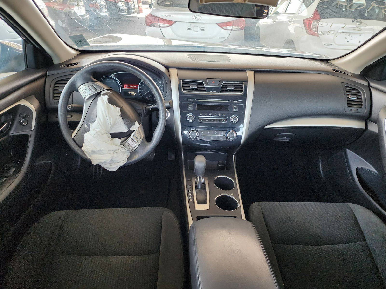 2015 NISSAN ALTIMA — 137089 Miles — Lot 39045789 — Souq - Marhaba Auctions Used Cars - Image 7