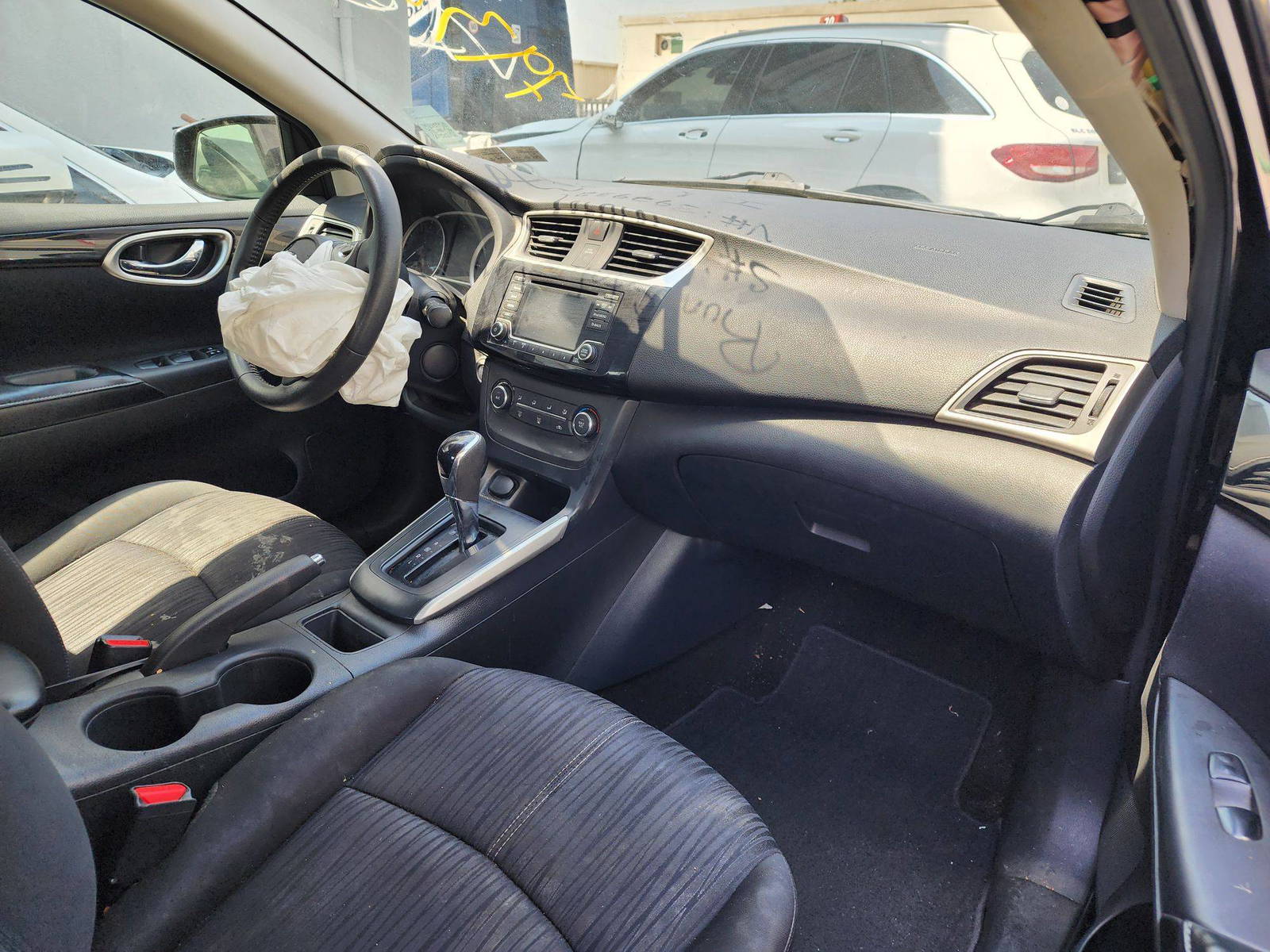 2017 NISSAN SENTRA — 171315 Miles — Lot 39810489 — Al Quoz - Marhaba Auctions Used Cars - Image 8