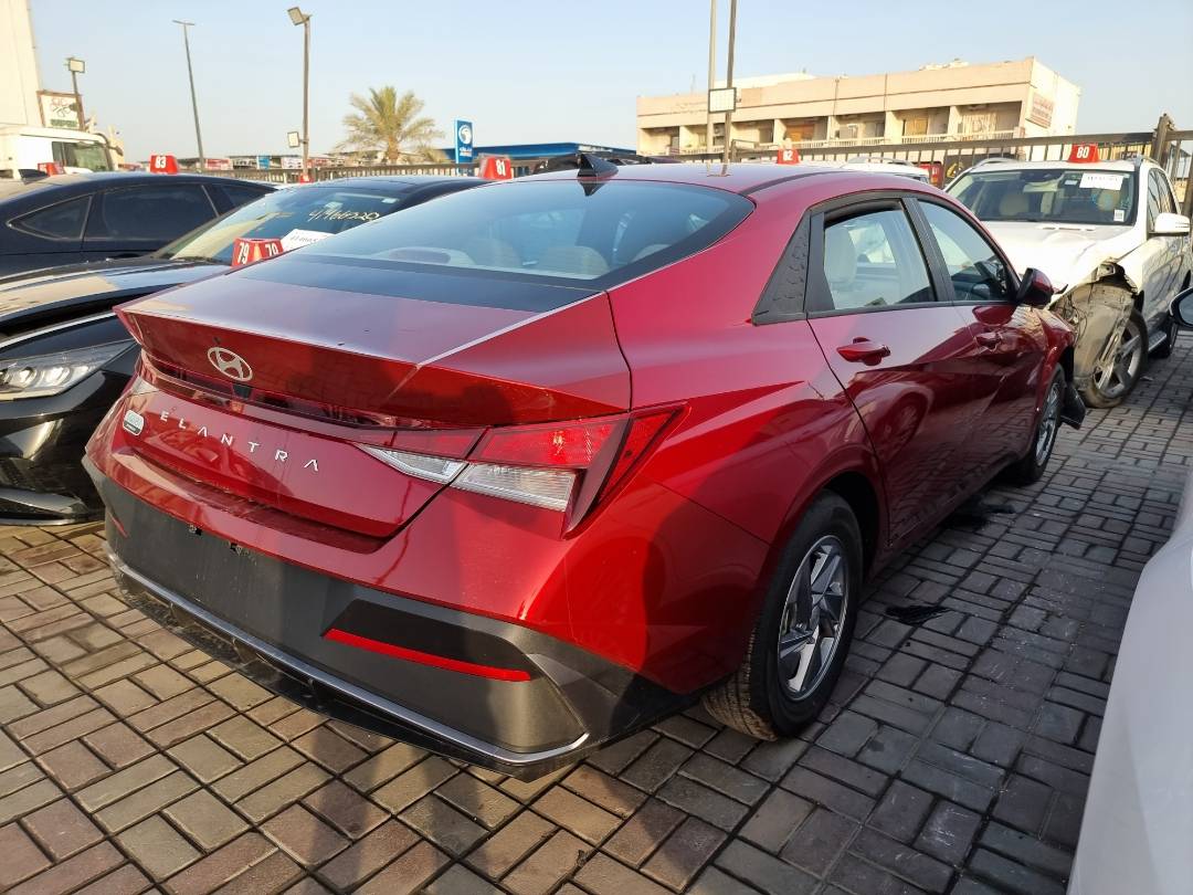 2024 HYUNDAI ELANTRA — 977 Miles — Lot 125487 — Al Surrah - Marhaba Auctions Used Cars - Image 3