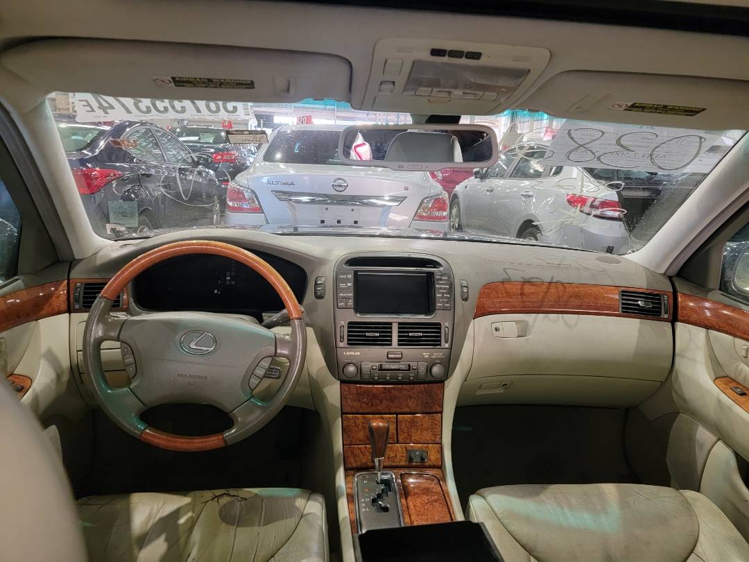 2001 LEXUS LS 430 — 137072 Miles — Lot 038212 — Main - Marhaba Auctions Used Cars - Image 8