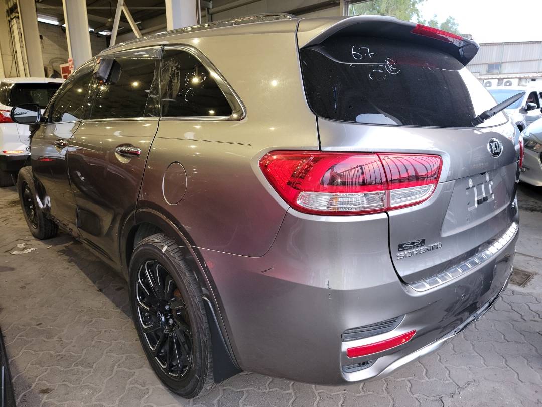 2017 KIA SORENTO — 154776 Miles — Lot 294823 - Marhaba Auctions Used Cars - Image 3