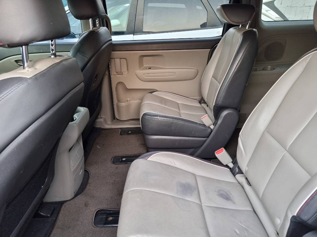 2016 KIA SEDONA — 204456 Miles — Lot 214595 — Ind. 12 - Marhaba Auctions Used Cars - Image 7