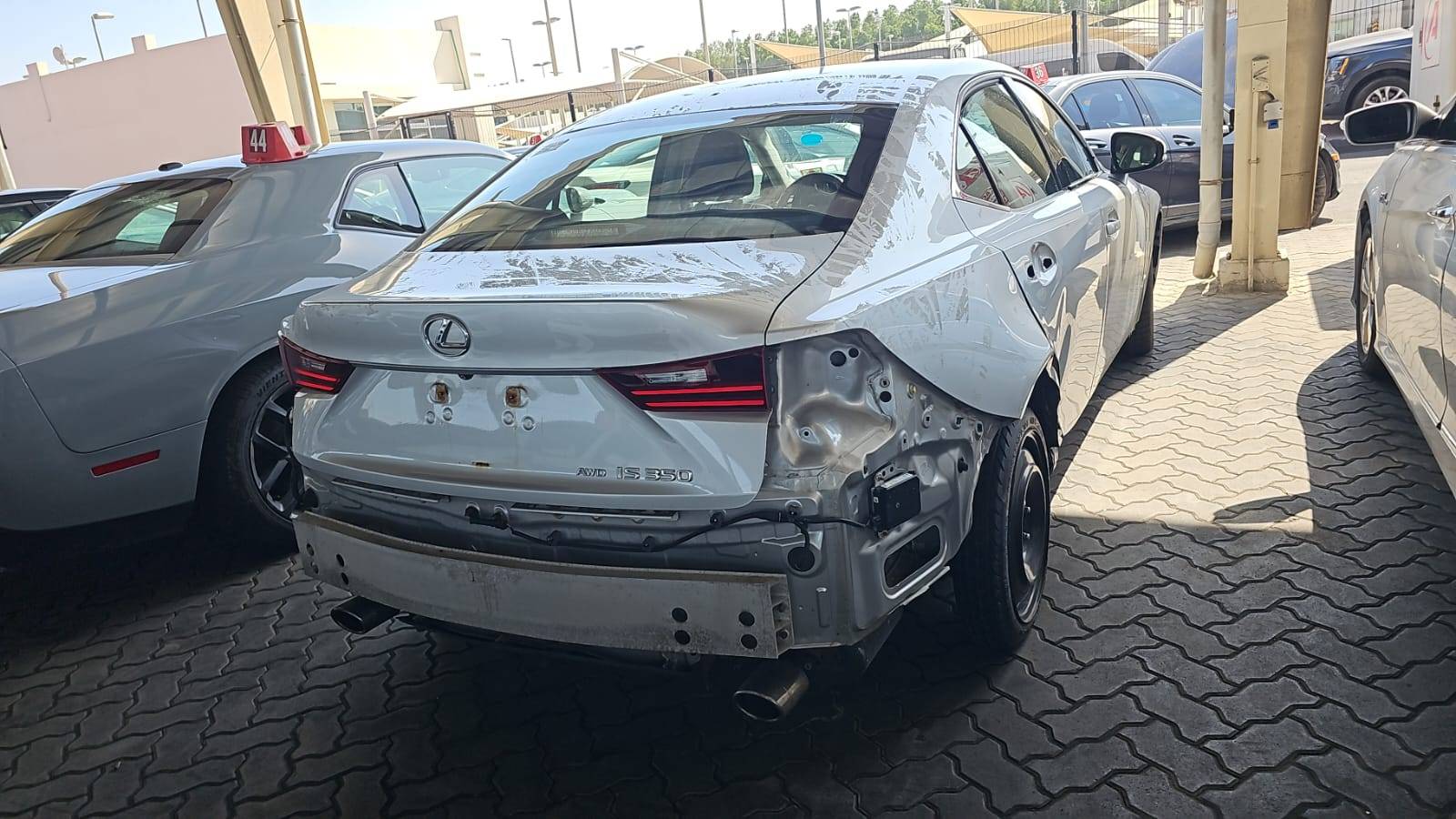 LEXUS IS-350 2014 - Marhaba Auction Used Cars - Image 5