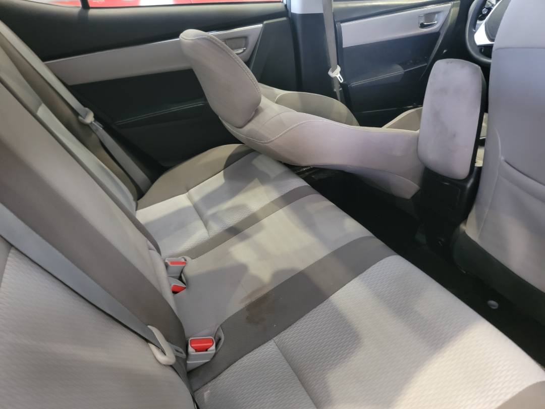 2017 TOYOTA COROLLA — 112395 Miles — Lot 41025102 - Marhaba Auctions Used Cars - Image 10