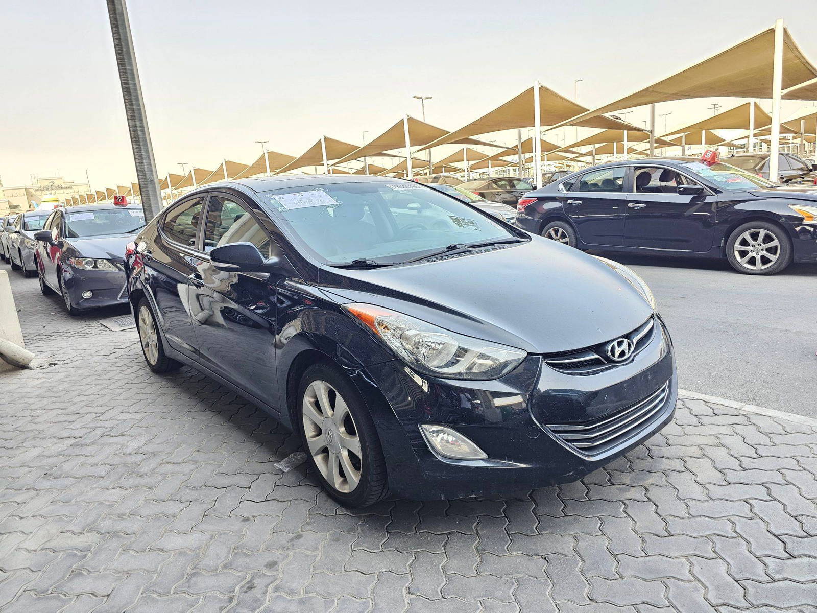 2011 HYUNDAI ELANTRA — 183985 KM — Lot AE1BH017021 — Souq - Marhaba Auctions Used Cars - Image 3