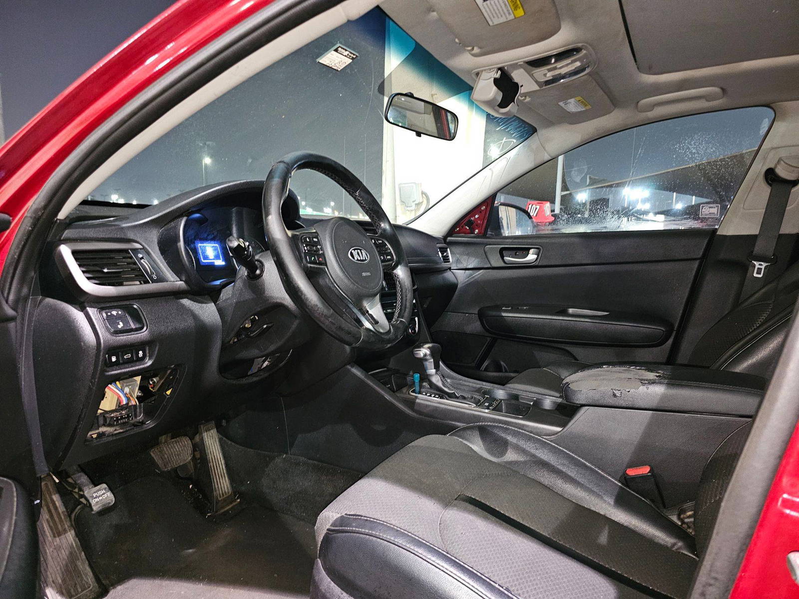 2018 KIA OPTIMA — 262026 Miles — Lot 1126577 — Souq - Marhaba Auctions Used Cars - Image 8