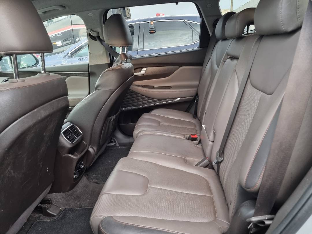 2019 HYUNDAI SANTA FE — 110023 Miles — Lot 215487 — Ind. 12 - Marhaba Auctions Used Cars - Image 6