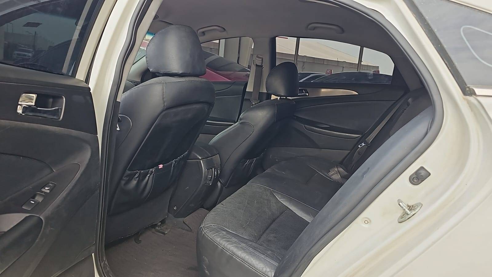 HYUNDAI SONATA 2012 - Marhaba Auction Used Cars - Image 9