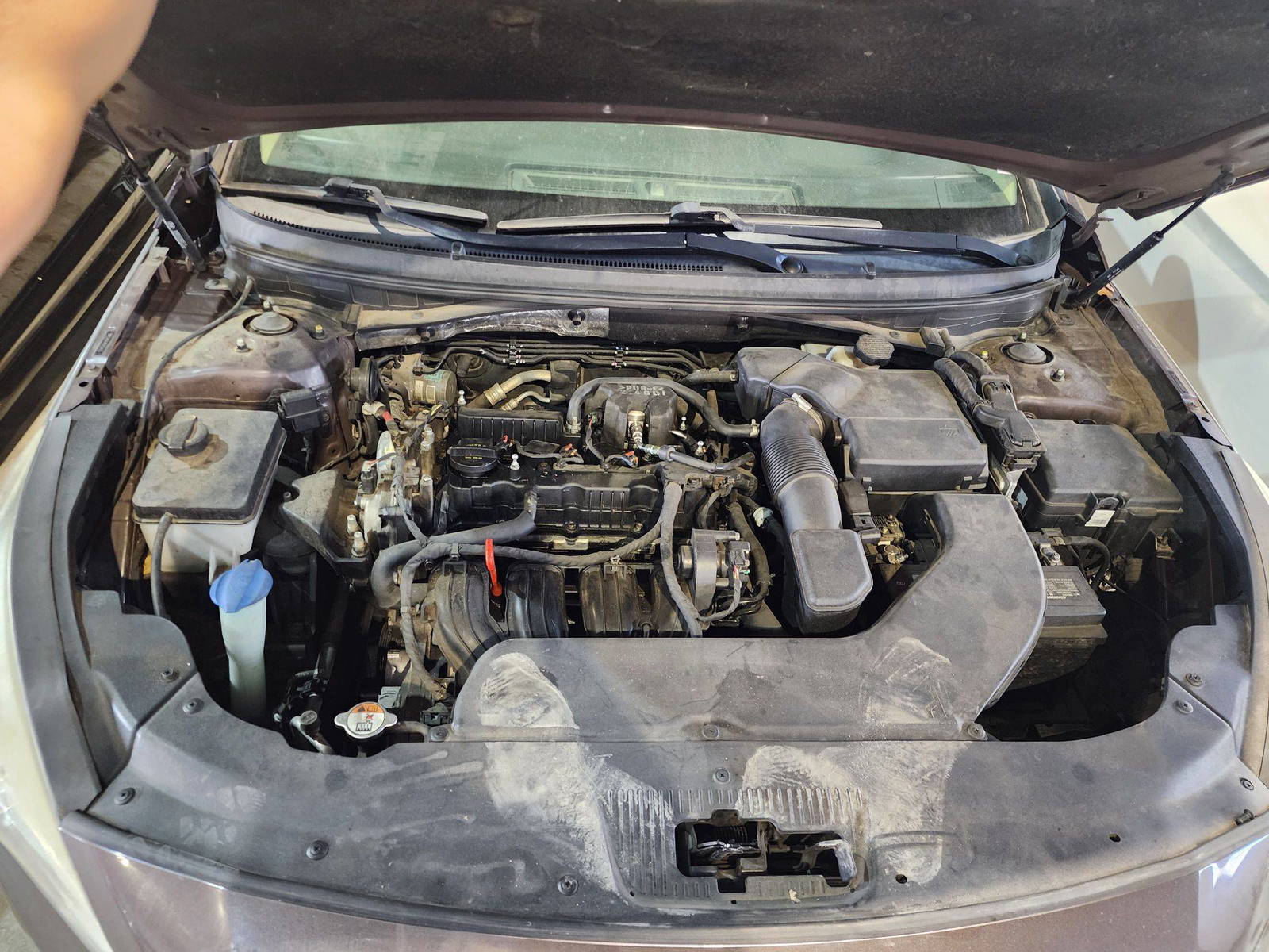 HYUNDAI SONATA 2015 - Marhaba Auction Used Cars - Image 12