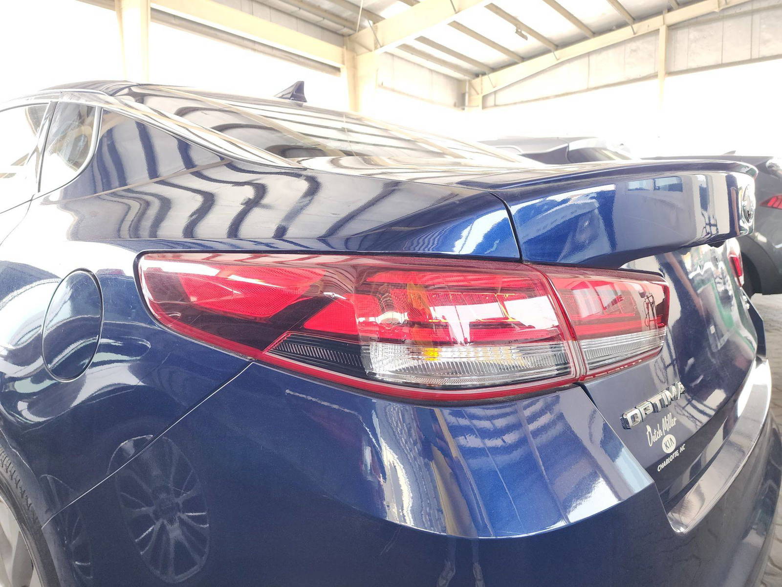 2018 KIA OPTIMA — 111456 Miles — Lot 242855 — Souq - Marhaba Auctions Used Cars - Image 11