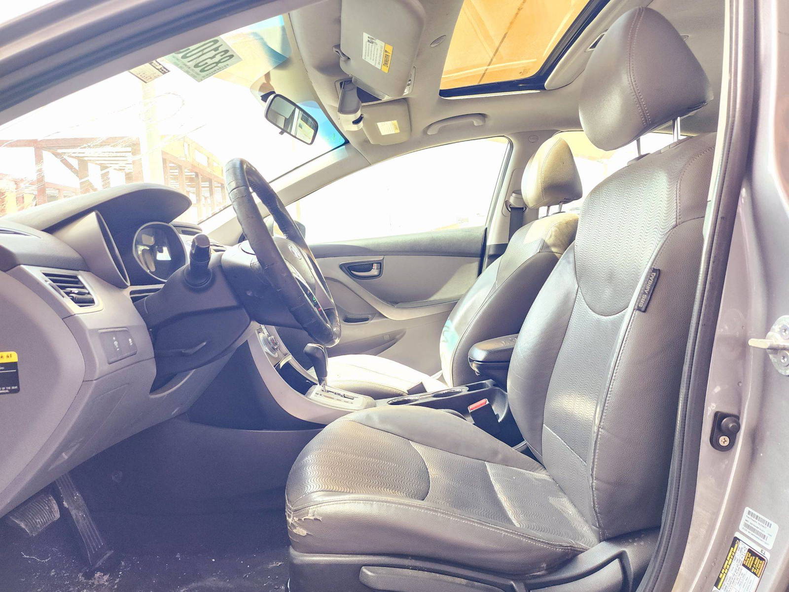 2011 HYUNDAI ELANTRA — 162653 Miles — Lot 83103994 — Souq - Marhaba Auctions Used Cars - Image 9