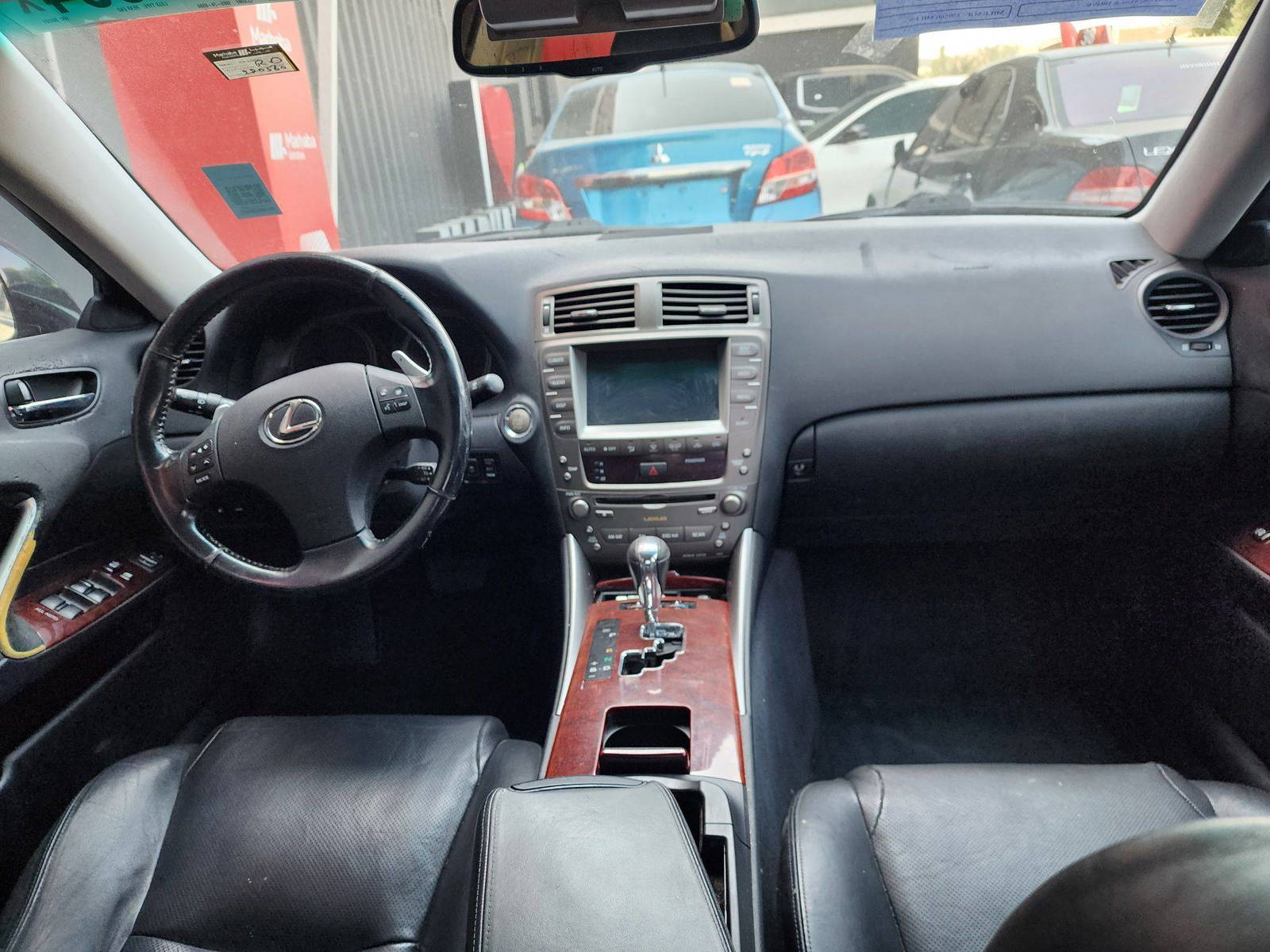 2008 LEXUS IS 250 — 220560 Miles — Lot 58343994 — Al Quoz - Marhaba Auctions Used Cars - Image 7