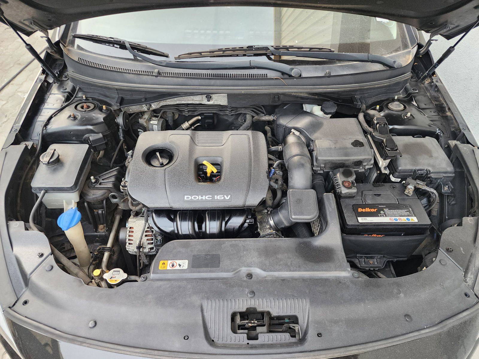 2016 HYUNDAI SONATA — 141281 KM — Lot 192274 — Souq - Marhaba Auctions Used Cars - Image 12