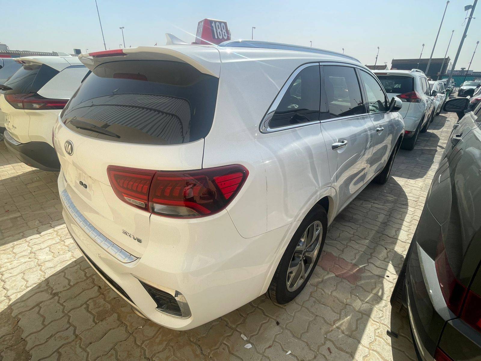 KIA SORENTO