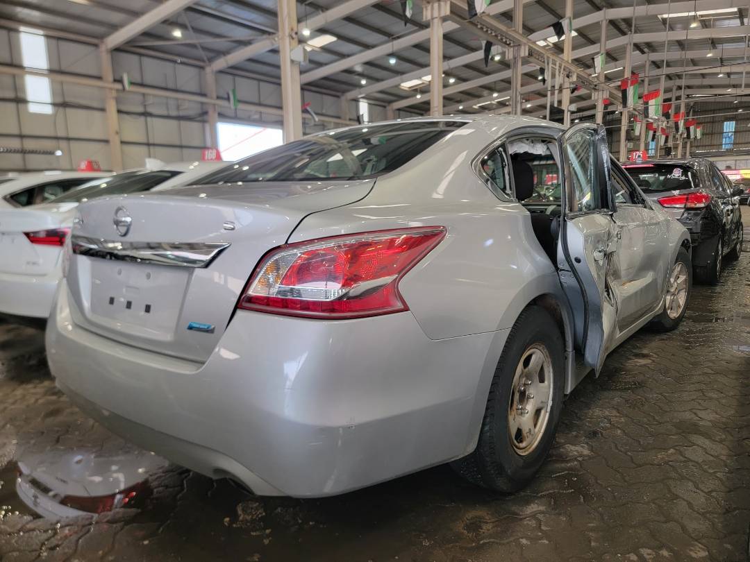 2013 NISSAN ALTIMA — 228488 Miles — Lot DC247691 — Main - Marhaba Auctions Used Cars - Image 3