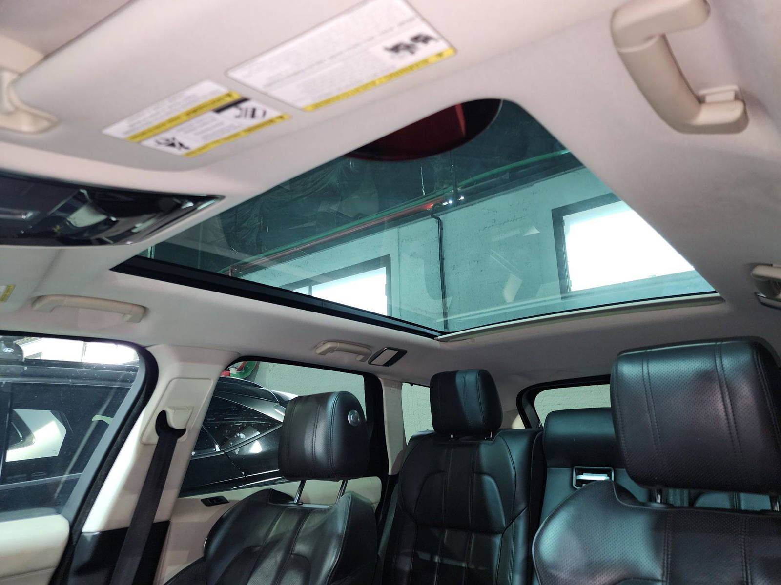 LAND ROVER RANGE ROVER SPORT 2015 - Marhaba Auction Used Cars - Image 10