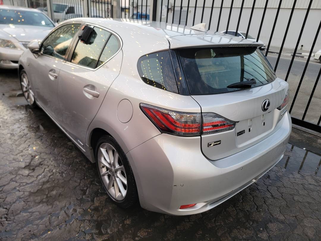 2012 LEXUS CT 200 — 248021 Miles — Lot 37170666 - Marhaba Auctions Used Cars - Image 3