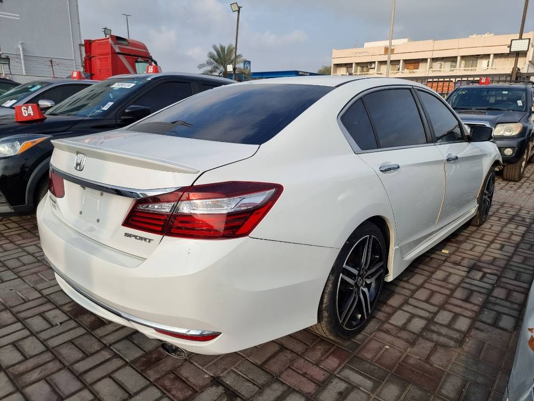 2016 HONDA ACCORD — 172273 Miles — Lot GA247501 — Souq - Marhaba Auctions Used Cars - Image 3