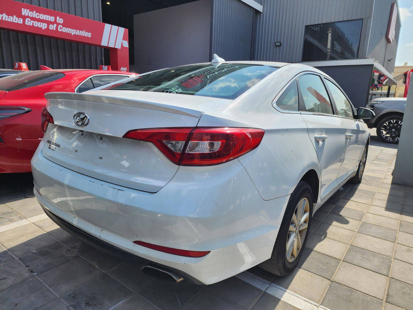 2015 HYUNDAI SONATA — 107521 Miles — Lot 48578 — Al Quoz - Marhaba Auctions Used Cars - Image 4