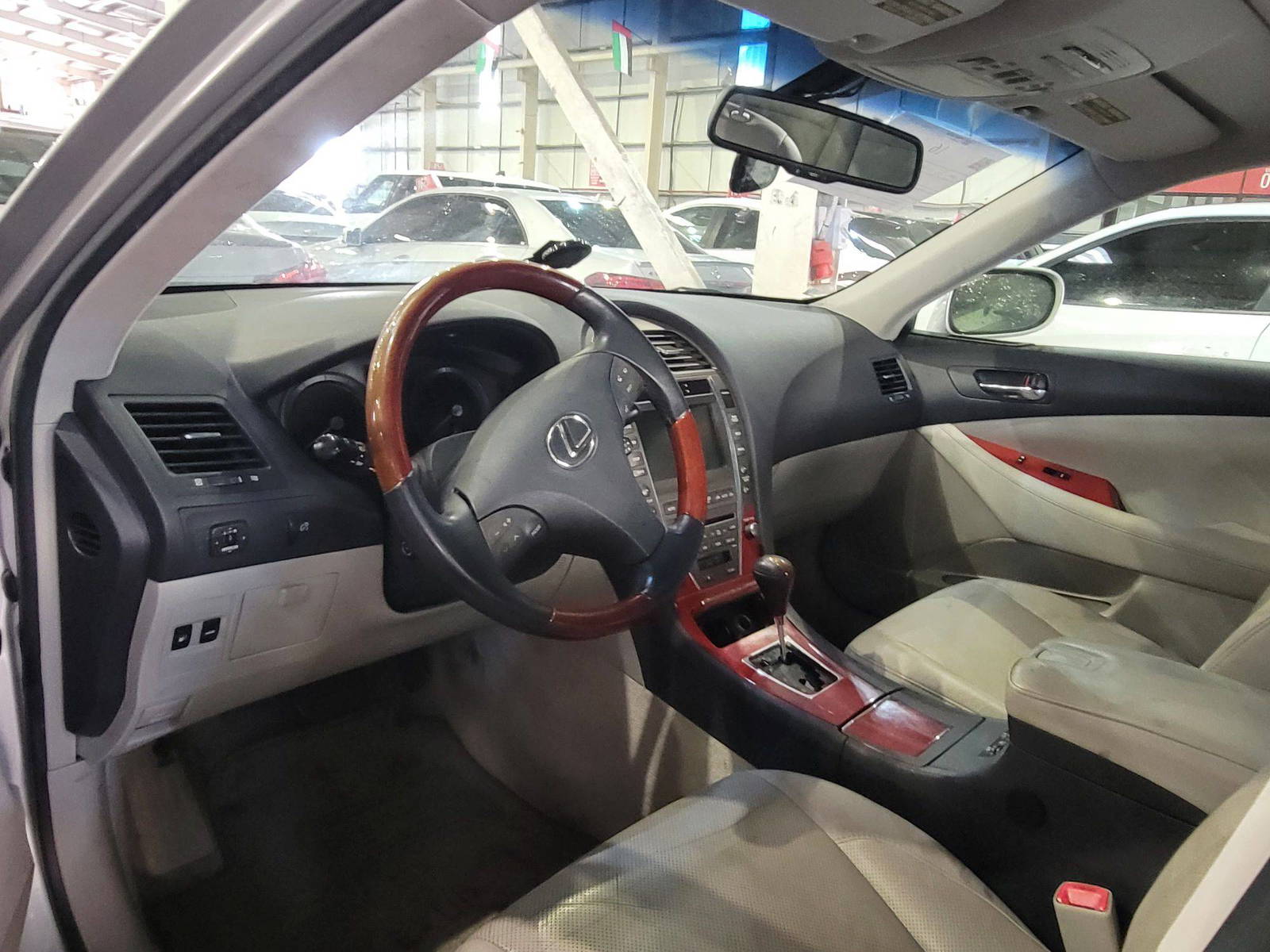 2008 LEXUS ES 350 — 131112 KM — Lot 268650 — Main - Marhaba Auctions Used Cars - Image 8