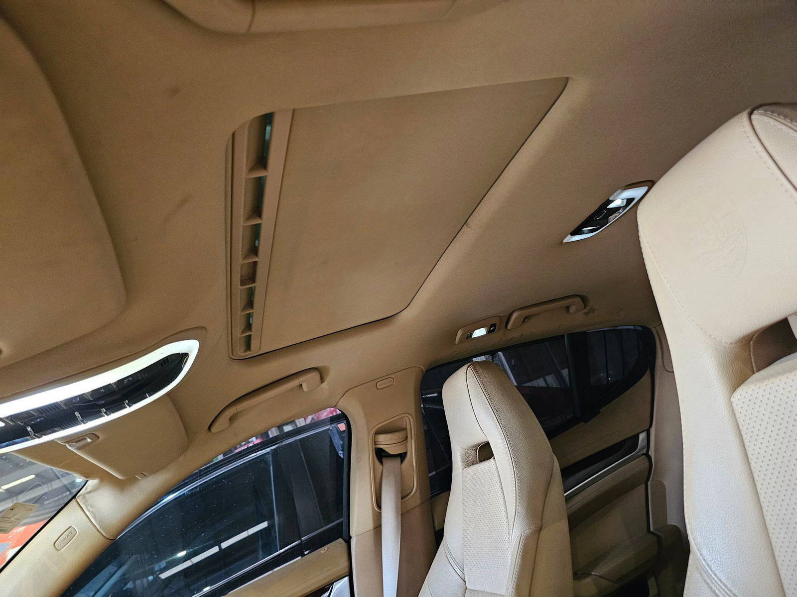 PORSCHE PANAMERA 2012 - Marhaba Auction Used Cars - Image 10