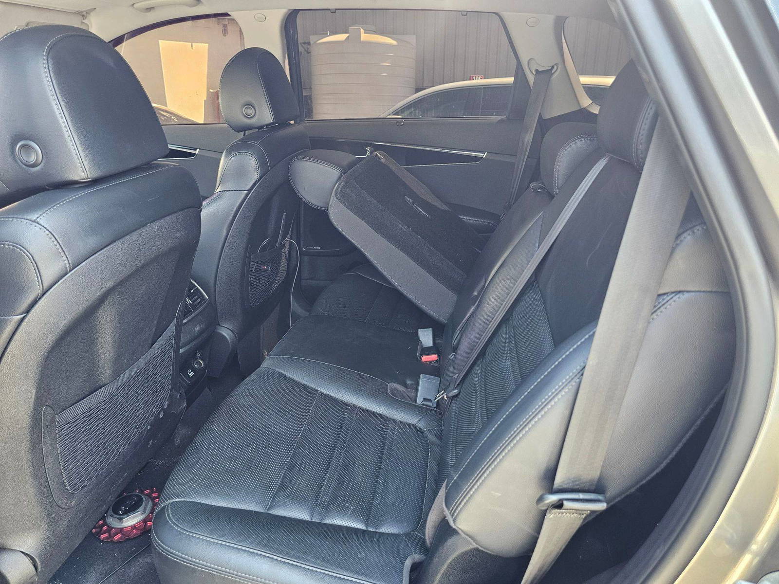KIA SORENTO 2019 - Marhaba Auction Used Cars - Image 8