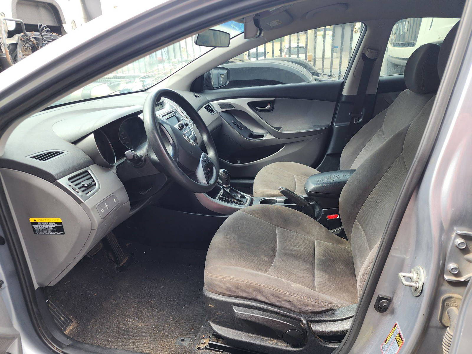 2016 HYUNDAI ELANTRA — 160311 Miles — Lot 665685 — Main - Marhaba Auctions Used Cars - Image 9
