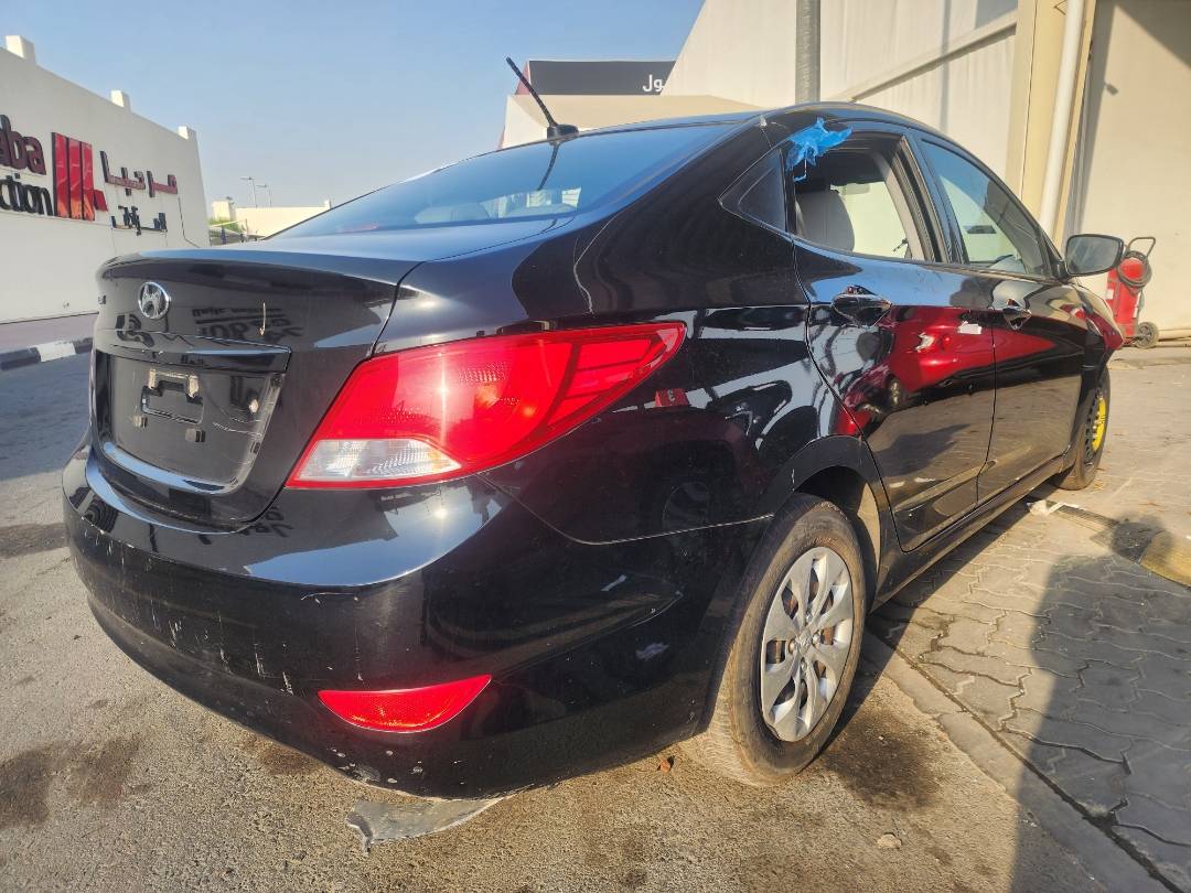 2015 HYUNDAI ACCENT — 144702 Miles — Lot 77751343 — Souq - Marhaba Auctions Used Cars - Image 9