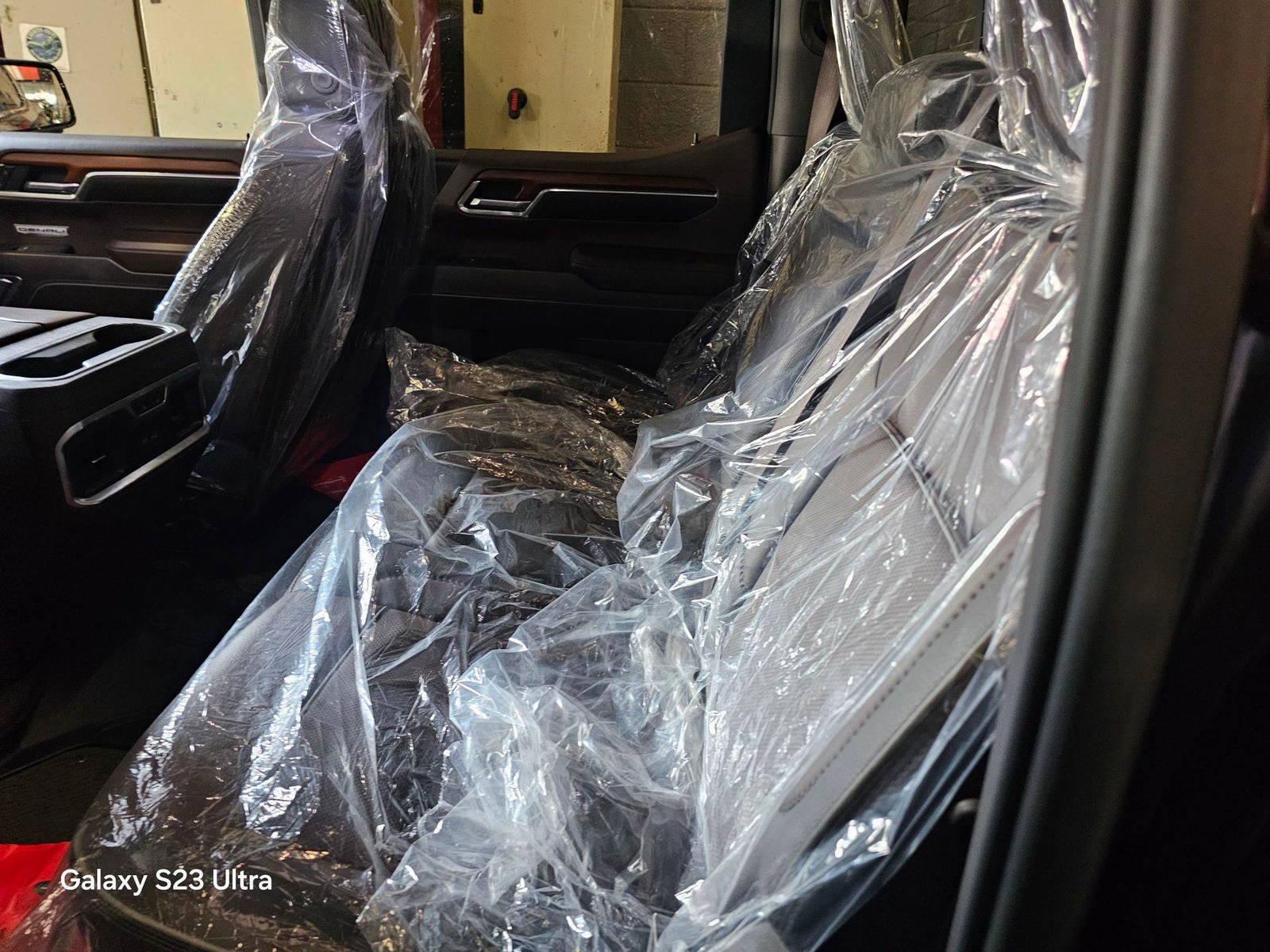 GMC SIERRA, K1500 DENALI 2023 - Marhaba Auction Used Cars - Image 11