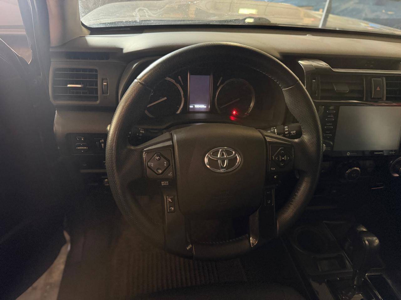 2021 TOYOTA 4RUNNER — 100467 KM — Lot R9M5898197 — Main - Marhaba Auctions Used Cars - Image 8