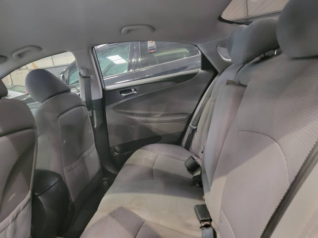 2012 HYUNDAI SONATA — 157334 Miles — Lot H485611 — Main - Marhaba Auctions Used Cars - Image 6