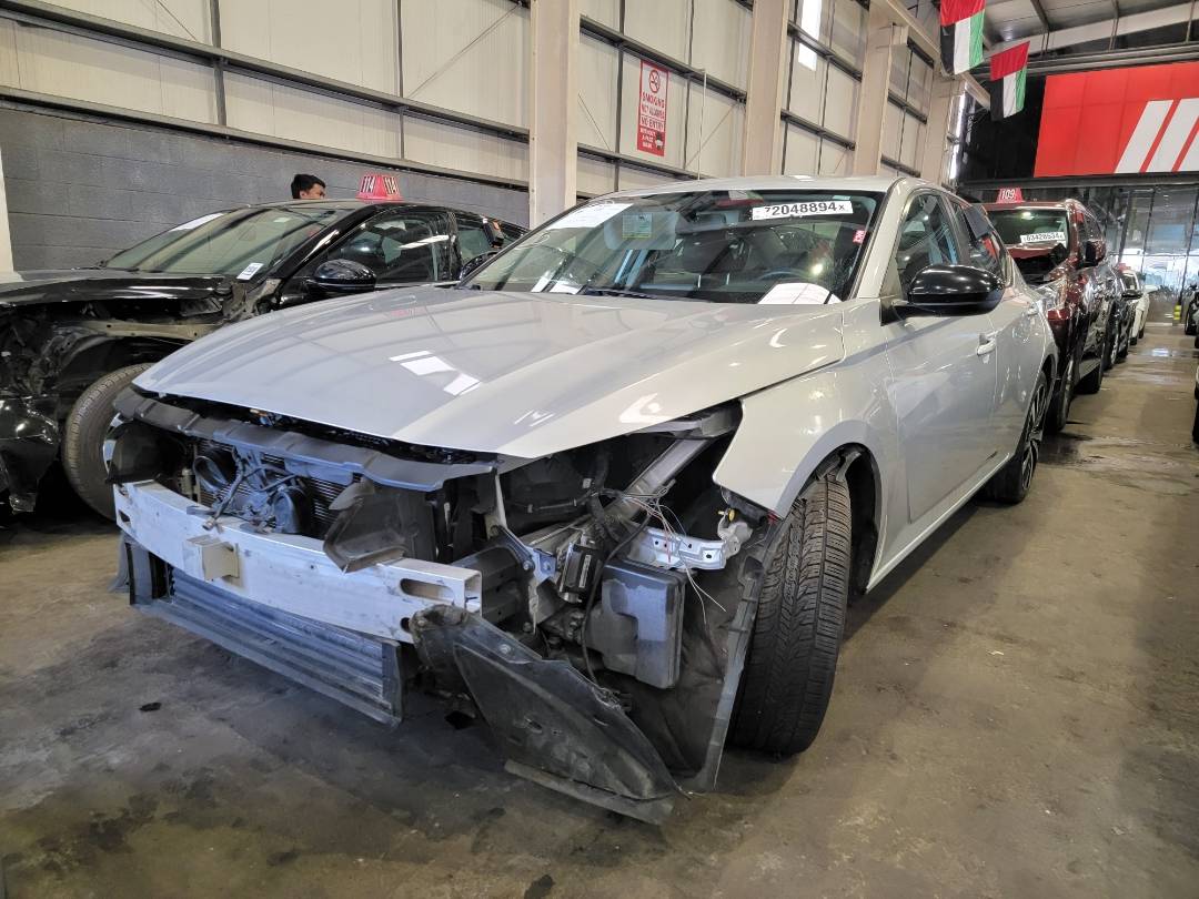 2019 NISSAN ALTIMA — 107753 Miles — Lot 6KC210043 — Main - Marhaba Auctions Used Cars - Image 5