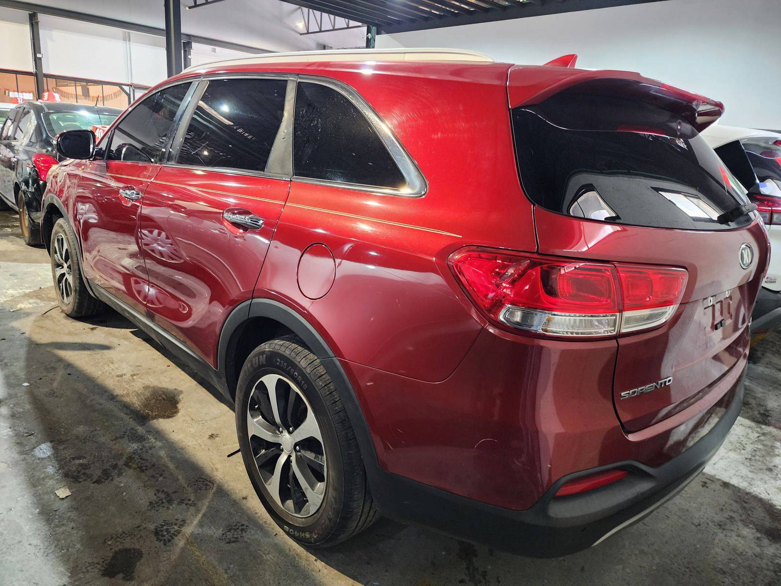 2017 KIA SORENTO — 136602 Miles — Lot 40649665 — Al Quoz - Marhaba Auctions Used Cars - Image 6