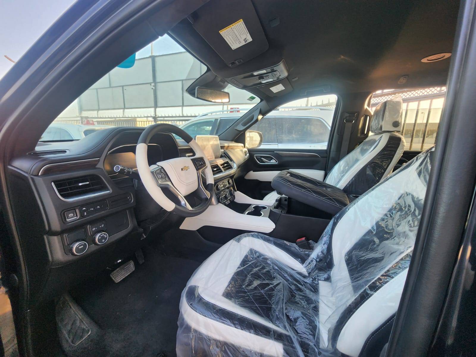 2023 CHEVROLET TAHOE — sold — 65150 Miles — Lot R124681 - Marhaba Auctions Used Cars - Image 9