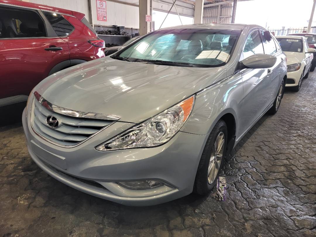 2013 HYUNDAI SONATA — 245931 Miles — Lot H514190 — Main - Marhaba Auctions Used Cars - Image 4