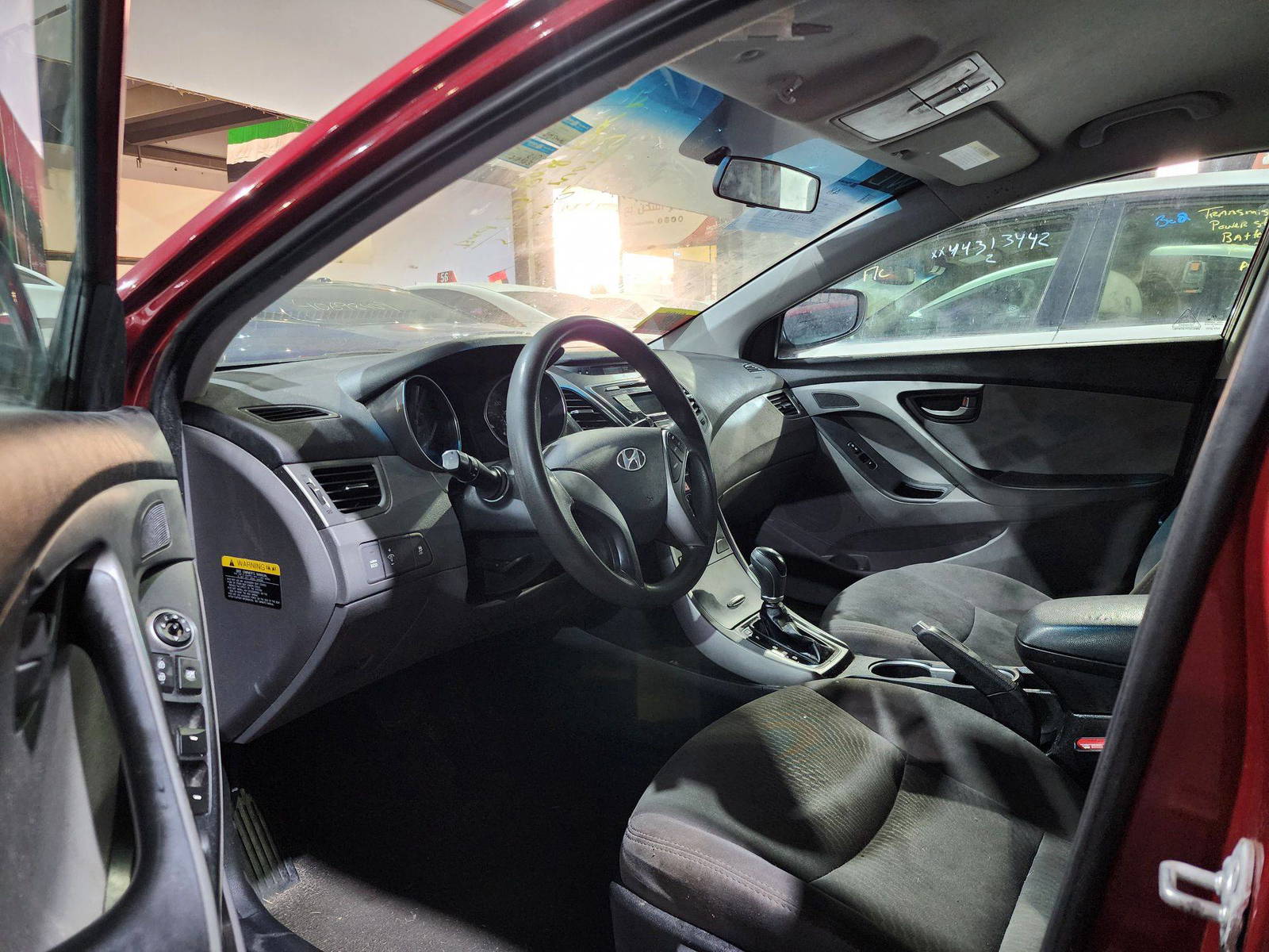 2015 HYUNDAI ELANTRA — 212923 Miles — Lot 342660 — Al Quoz - Marhaba Auctions Used Cars - Image 9