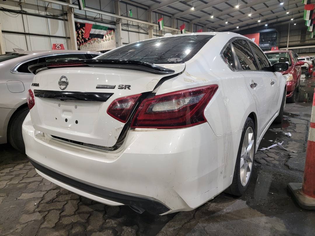 2018 NISSAN ALTIMA — 101410 Miles — Lot C203193 — Main - Marhaba Auctions Used Cars - Image 4