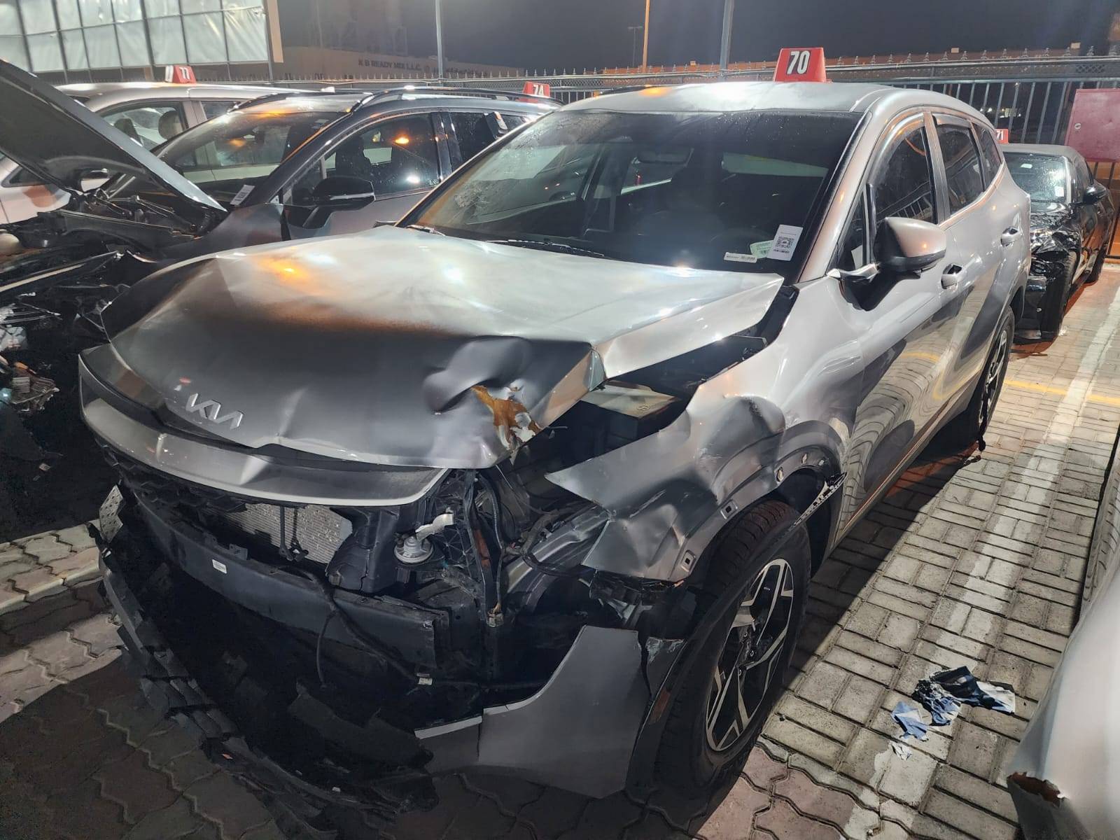 2023 KIA SPORTAGE — 63143 Miles — Lot 91650495 — Al Sajaa - Marhaba Auctions Used Cars - Image 4