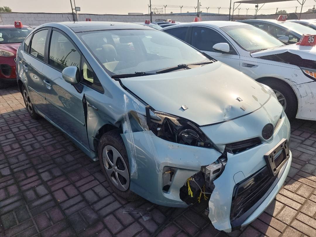 2015 TOYOTA PRIUS — 216708 Miles — Lot F1901070 — Souq - Marhaba Auctions Used Cars - Image 3