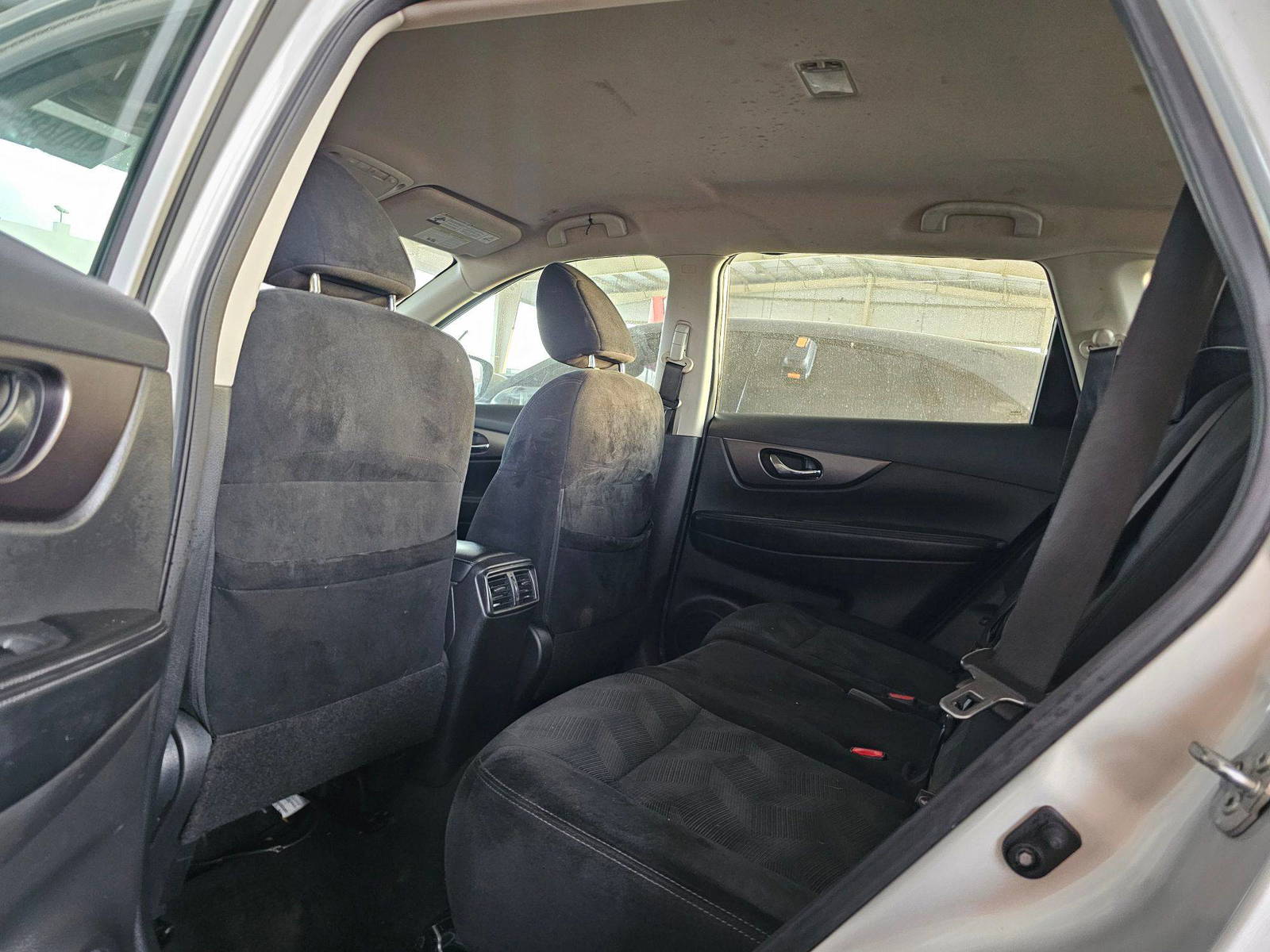 NISSAN ROGUE 2016 - Marhaba Auction Used Cars - Image 6