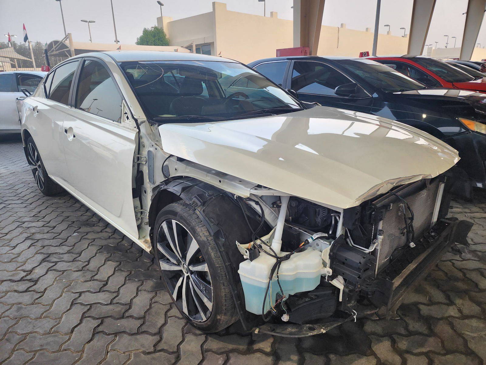 2019 NISSAN ALTIMA — 87880 Miles — Lot 82373193 — Souq - Marhaba Auctions Used Cars - Image 5