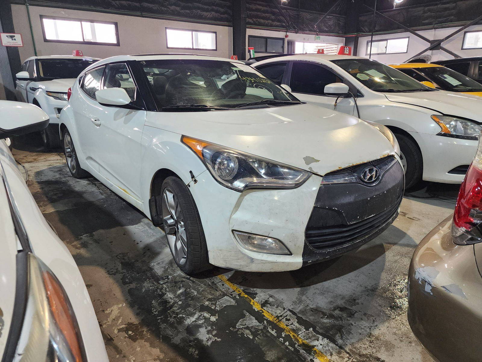 HYUNDAI VELOSTER 2013 - Marhaba Auction Used Cars - Image 4