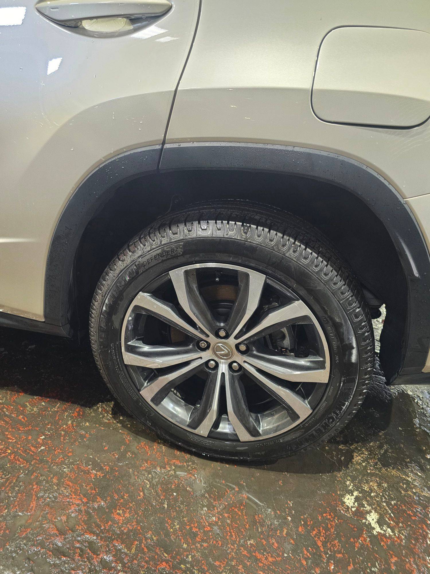 LEXUS RX 350 2017 - Marhaba Auction Used Cars - Image 7