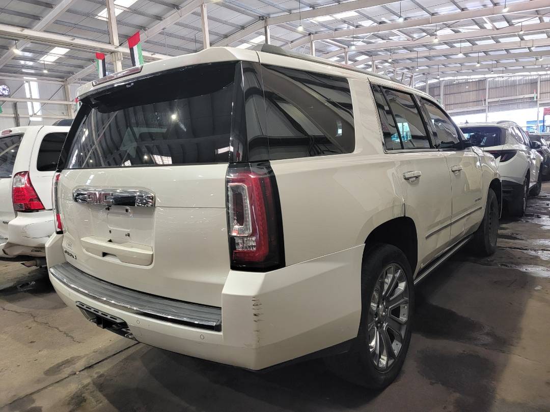 2015 GMC YUKON — 165304 KM — Lot 299192 — Main - Marhaba Auctions Used Cars - Image 4