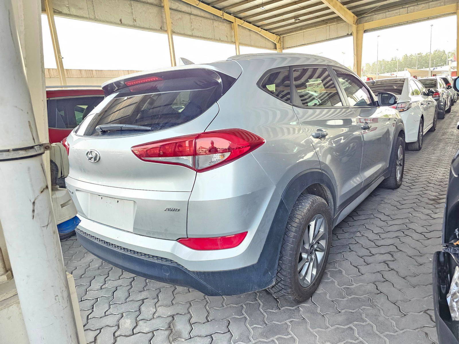 2018 HYUNDAI TUCSON — 201047 Miles — Lot 5JU822832 — Souq - Marhaba Auctions Used Cars - Image 3