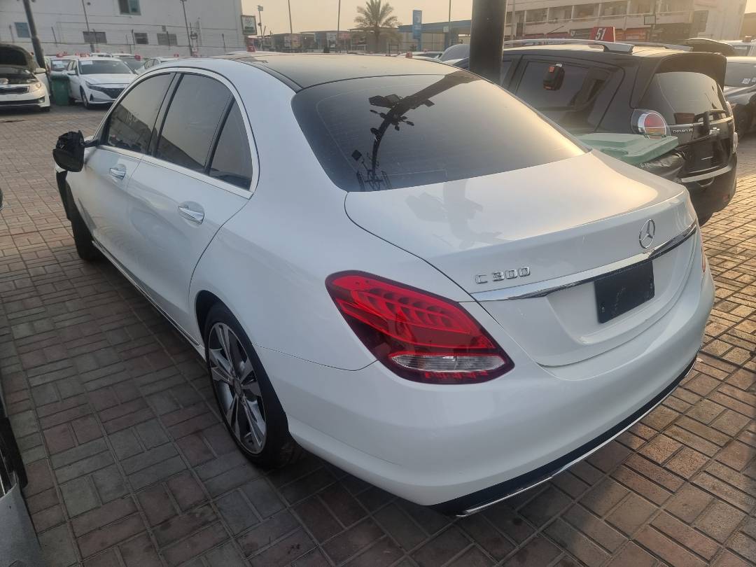 2016 MERCEDES BENZ C300 — 118950 Miles — Lot 215487 — Ind. 12 - Marhaba Auctions Used Cars - Image 4