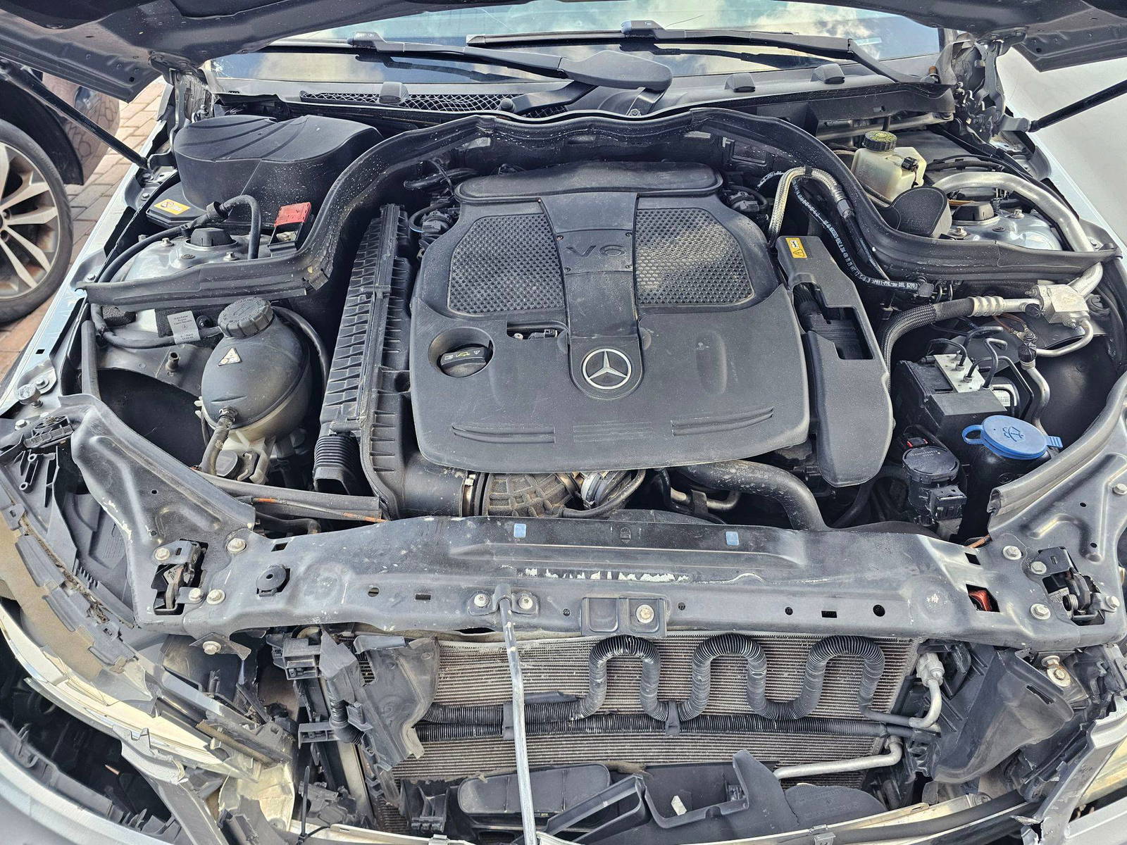 MERCEDES BENZ C300 2014 - Marhaba Auction Used Cars - Image 10