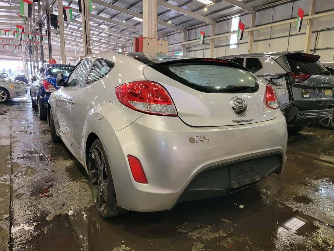 HYUNDAI VELOSTER 2017 - Marhaba Auction Used Cars - Image 5
