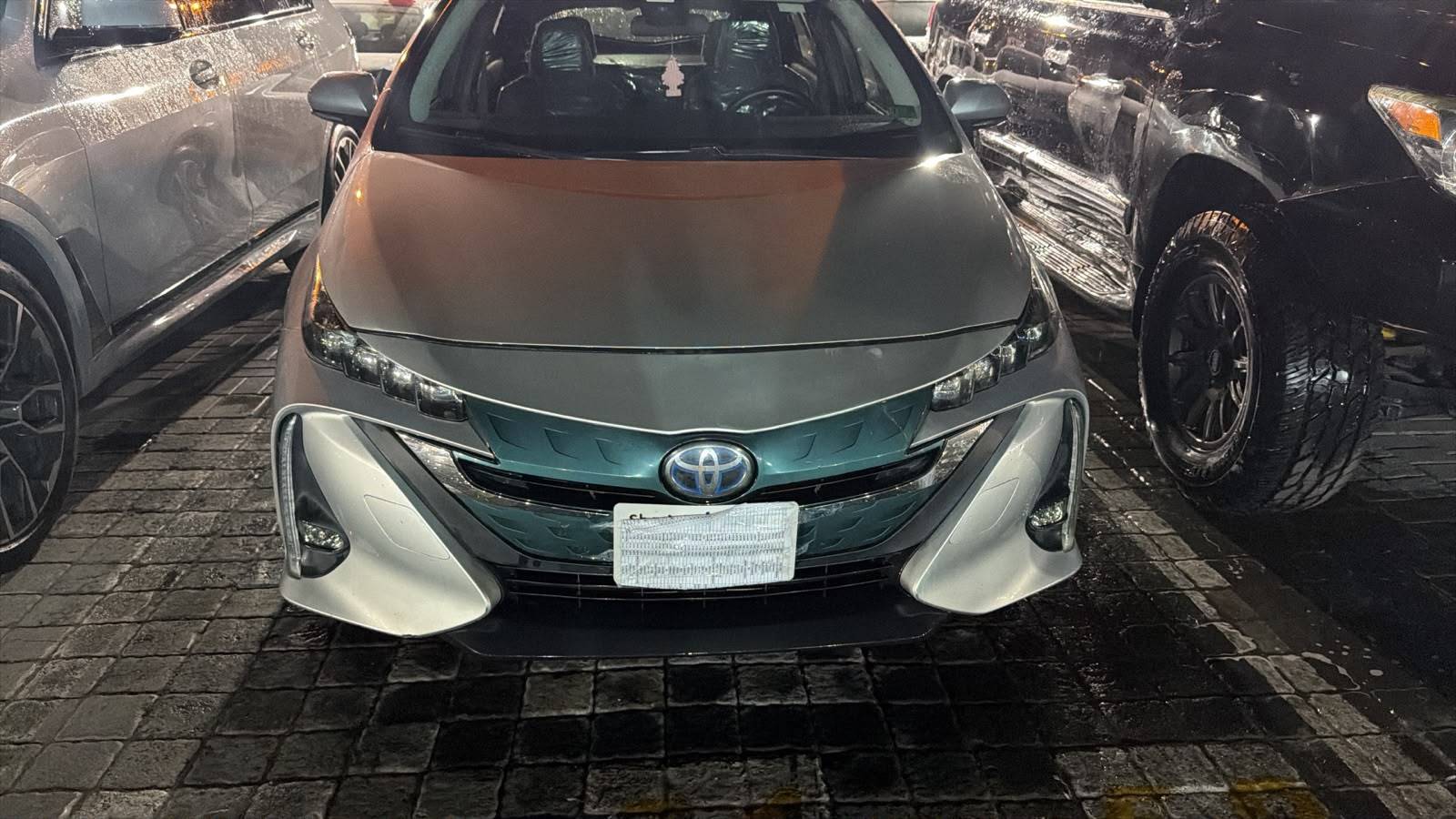 2017 TOYOTA PRIUS — 267724 KM — Lot ARFP6H3001565 - Marhaba Auctions Used Cars - Image 7