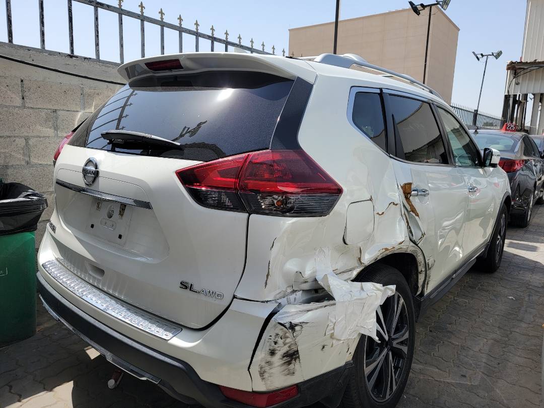 2018 NISSAN ROGUE — 76628 Miles — Lot 849831 — Main - Marhaba Auctions Used Cars - Image 4